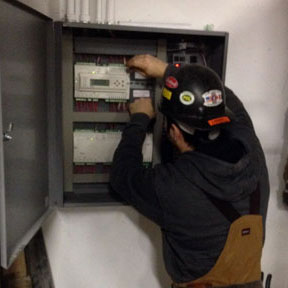 Eltor Electrician
